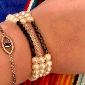 Set of 3 pearl stacking bracelets